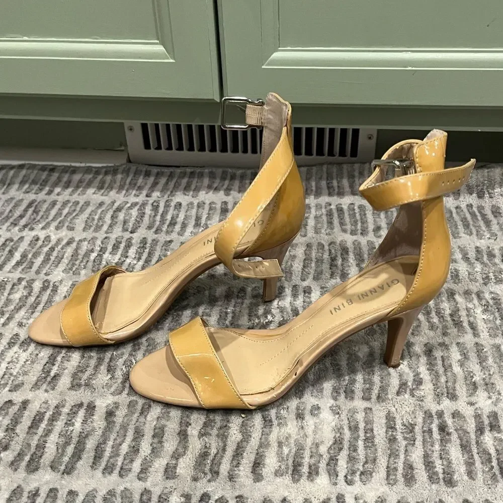 Gianni Bini Platform Kitten Heels Sandals Ankle Strap Mustard Yellow Size 6.5 M
